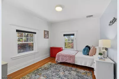 20 Braemore Rd, Montclair, NJ 07043 - Photo 20