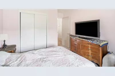 31 Astor Ct, Sayreville, NJ 08872 - Photo 16