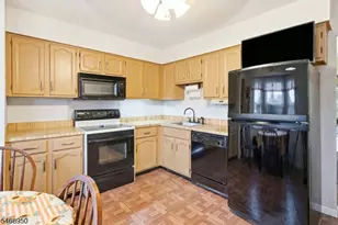 31 Astor Ct, Sayreville Boro, NJ 08872 - Photo 8