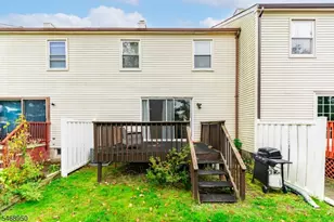 31 Astor Ct, Sayreville Boro, NJ 08872 - Photo 22