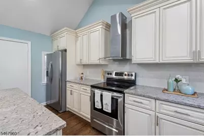 30 Sunset Trl, Rockaway Township, NJ 07866 - Photo 10