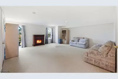28 Pinehurst Dr, Washington Township, NJ 07882 - Photo 32