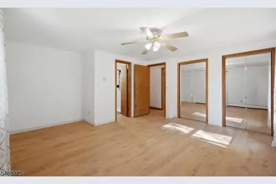 53 Lake Shore Rd E, Hardyston Township, NJ 07460 - Photo 22
