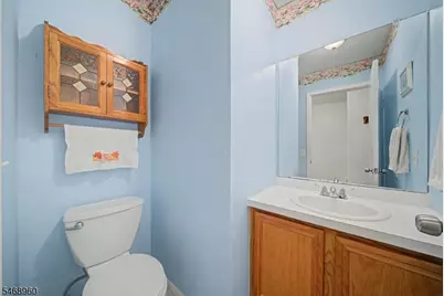 7 Garden Ct, Roxbury Township, NJ 07876 - Photo 14