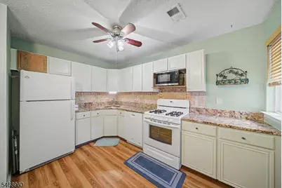 7 Garden Ct, Roxbury Township, NJ 07876 - Photo 8