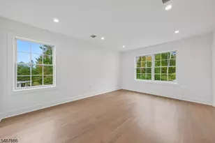 354 Beaufort Ave, Livingston, NJ 07039 - Photo 34