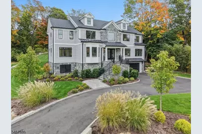 354 Beaufort Ave, Livingston, NJ 07039 - Photo 2