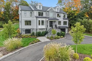 354 Beaufort Ave, Livingston, NJ 07039 - Photo 2
