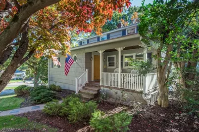 11 Cresthill Rd, Verona, NJ 07044 - Photo 2