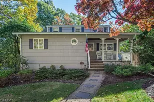 11 Cresthill Rd, Verona, NJ 07044 - Photo 26