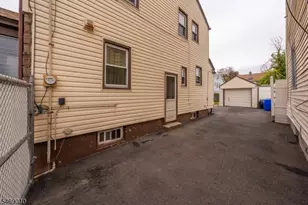 67 Philip Pl, Irvington, NJ 07111 - Photo 30