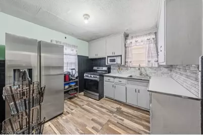 67 Philip Pl, Irvington, NJ 07111 - Photo 4