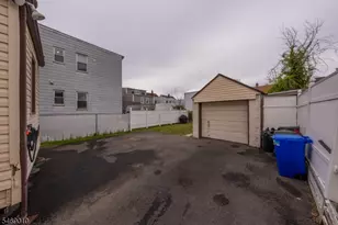 67 Philip Pl, Irvington, NJ 07111 - Photo 26