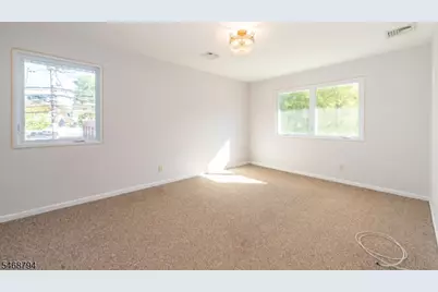 480 Pompton Ave #2, Cedar Grove, NJ 07009 - Photo 14
