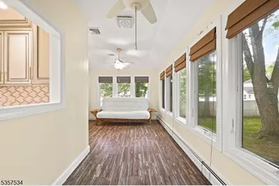 39 Weinmanns Blvd, Wayne, NJ 07470 - Photo 12