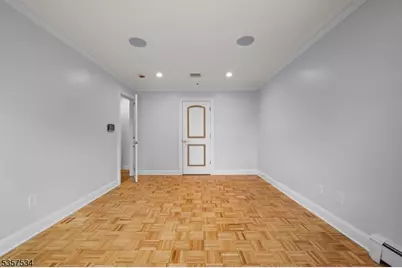 39 Weinmanns Blvd, Wayne, NJ 07470 - Photo 20