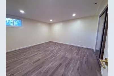 39 Weinmanns Blvd, Wayne, NJ 07470 - Photo 32