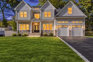 51 Winchester Rd, Livingston, NJ 07039 - Photo 2