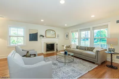 136 Montclair Ave, Montclair, NJ 07042 - Photo 6