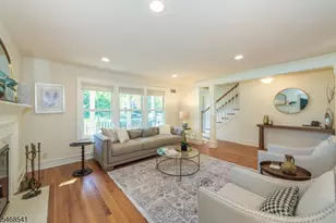 136 Montclair Ave, Montclair, NJ 07042 - Photo 8