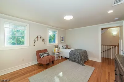 136 Montclair Ave, Montclair, NJ 07042 - Photo 40