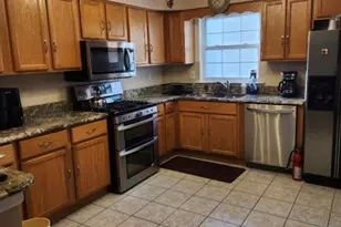 266 William St, Hillside, NJ 07205 - Photo 4