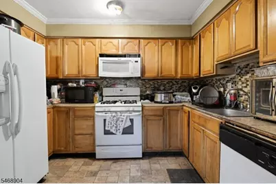 32 Northwestern Trl, Hopatcong, NJ 07843 - Photo 10