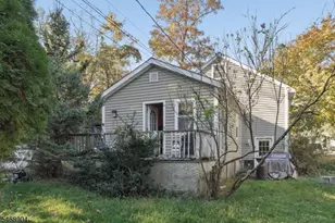 32 Northwestern Trail, Hopatcong, NJ 07843 - Photo 1