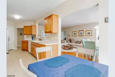 3223 Franklin Ln, Rockaway Township, NJ 07866 - Photo 10
