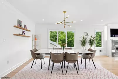 1439 River Rd #1, Edgewater, NJ 07020 - Photo 2