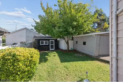 127 Anderson Ave, Wallington, NJ 07057 - Photo 36