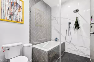 106A Astor Pl, Jersey City, NJ 07304 - Photo 16