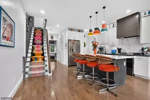 106A Astor Pl, Jersey City, NJ 07304 - Photo 2