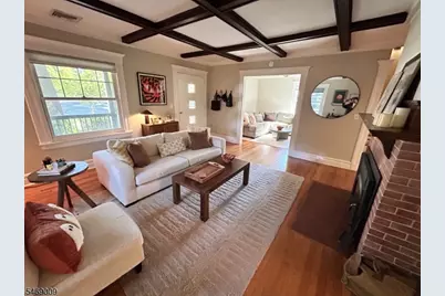 27 Cedars Rd, Caldwell, NJ 07006 - Photo 6