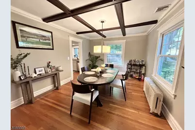 27 Cedars Rd, Caldwell, NJ 07006 - Photo 10