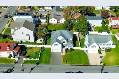 36 Fiume St, Woodbridge Township, NJ 08830 - Photo 40