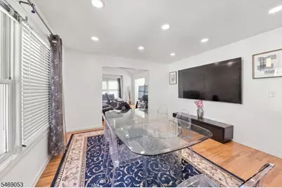 36 Fiume St, Woodbridge Township, NJ 08830 - Photo 6