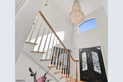 36 Fiume St, Woodbridge Township, NJ 08830 - Photo 10