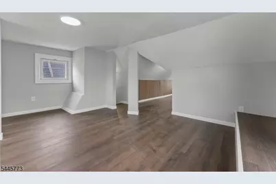 579 Newark Ave, Kenilworth, NJ 07033 - Photo 34