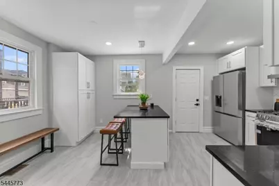 579 Newark Ave, Kenilworth, NJ 07033 - Photo 12