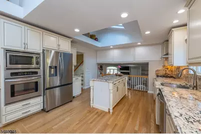 47 Harrison Rd, Wayne Twp., NJ 07470 - Photo 10
