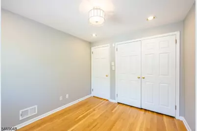47 Harrison Rd, Wayne Twp., NJ 07470 - Photo 16