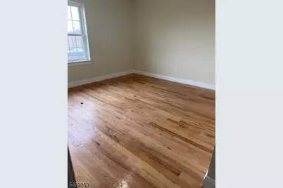 146 Marshall St, Elizabeth, NJ 07206 - Photo 8
