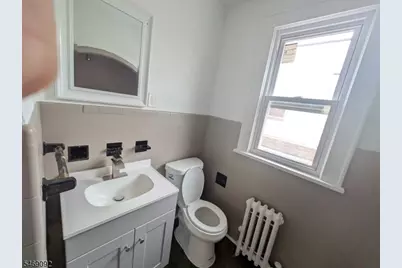 311 E 23rd St #2, Paterson, NJ 07514 - Photo 4