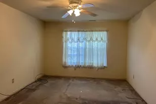 403 Hunt Dr, Holland Township, NJ 08848 - Photo 6