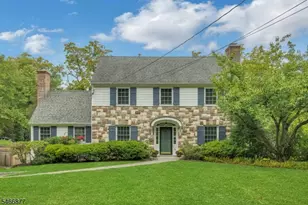 34 Bedford Rd, Summit, NJ 07901 - Photo 1