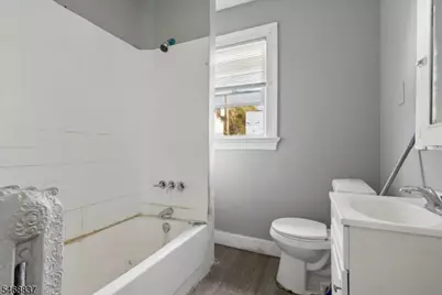 16 N 16th St, East Orange, NJ 07017 - Photo 14