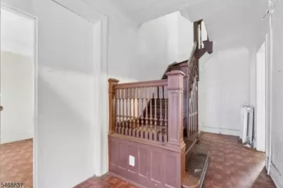 16 N 16th St, East Orange, NJ 07017 - Photo 4