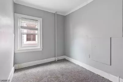 16 N 16th St, East Orange, NJ 07017 - Photo 22