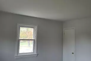 60 Star Lake Rd, Bloomingdale, NJ 07403 - Photo 2
